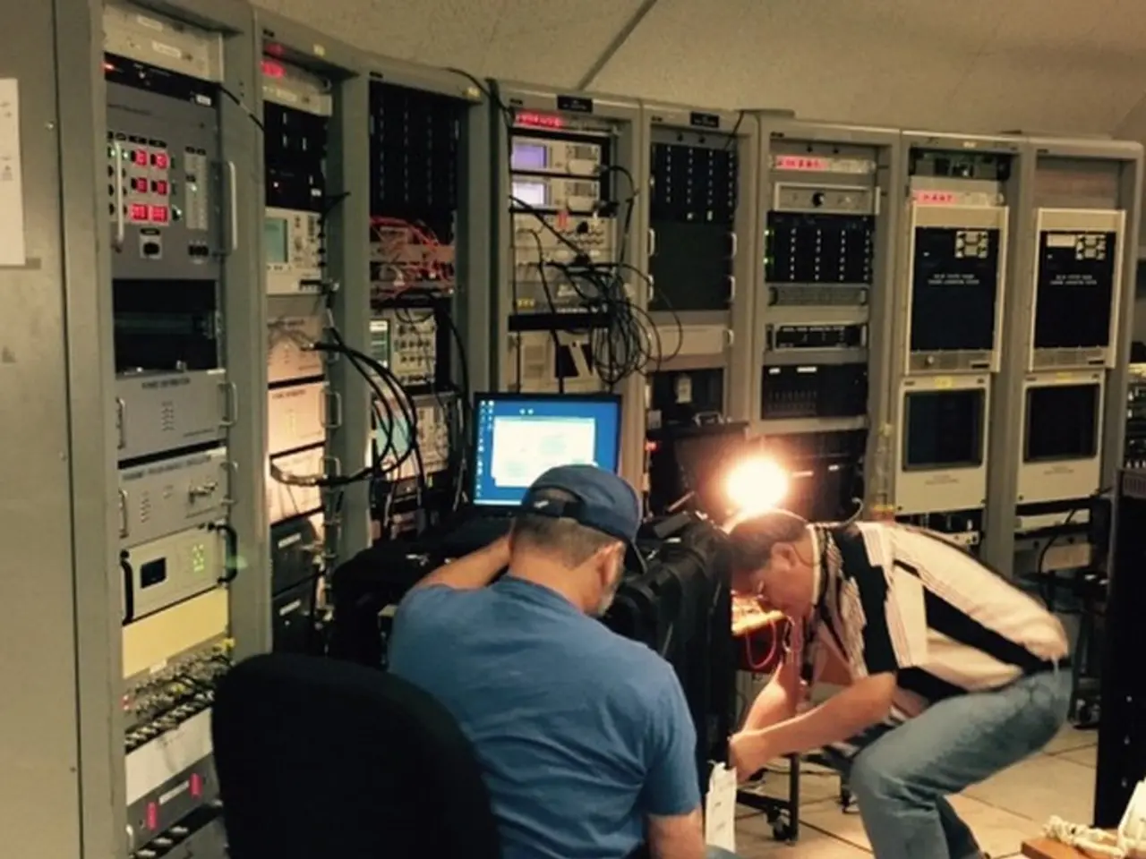 Employing software to transform work teams into productivity champions: a manager's guide