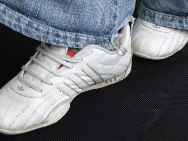 High-Priced Nike and Hyperice "Recovery" Boot Justifies Its $900 cost Claims