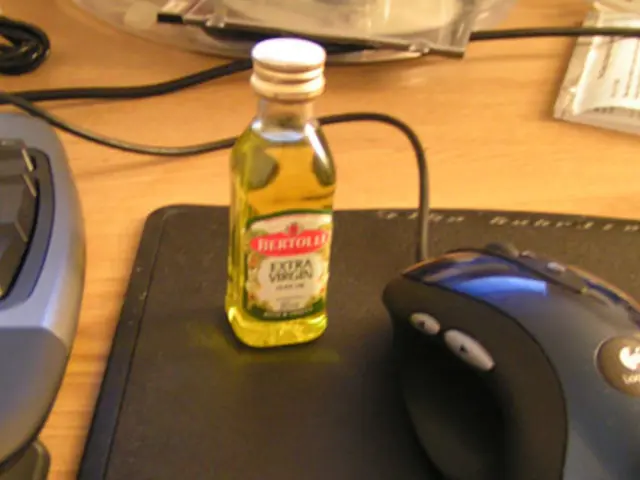 Essential Home Work Gadgets and Accessories for Every Remote Worker