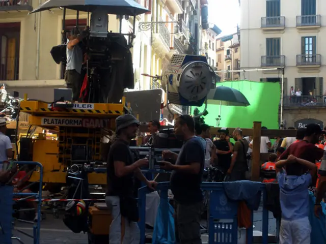 Independent Film Distributors: A Comprehensive Handbook for Aspiring Filmmakers