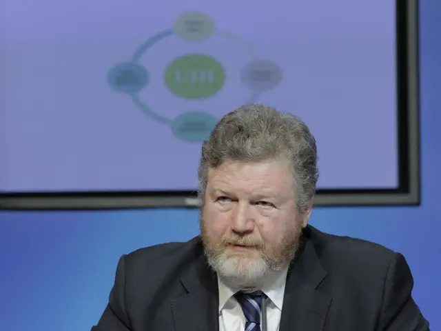 Contracts and damage claims can once more be handled by the liability fund.