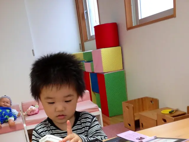 Majority of Youngsters Given Access to Mobile Devices by Age Seven