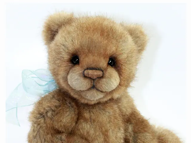 Transformed manipulation apparatuses, exhibiting organic motions